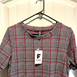 Beautiful new dress.  Fitnexx.